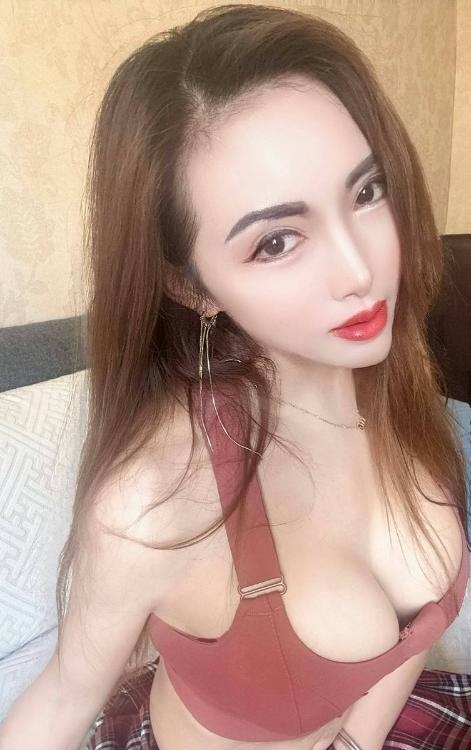 朝阳大胸骚妹子