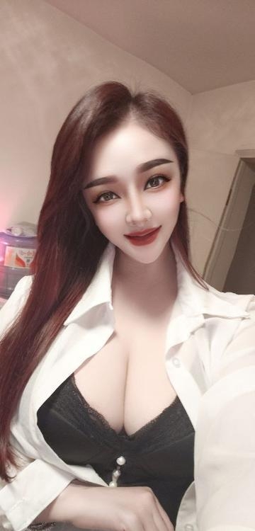 潘家园大奶小姨子