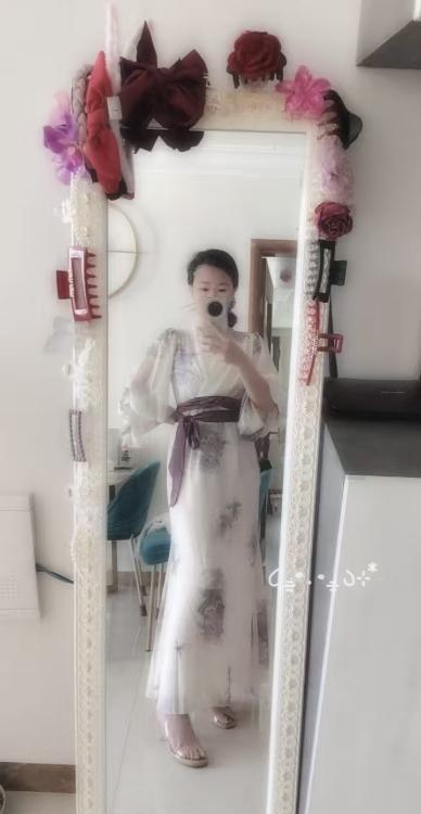 朝鲜族娇小少妇