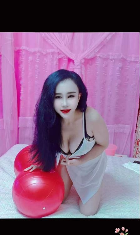 奉天大奶风骚御姐