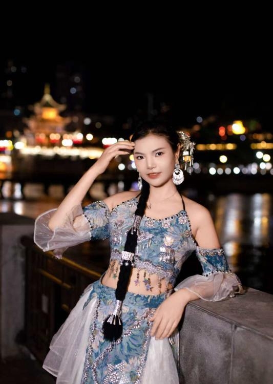 宝安少妇笑笑