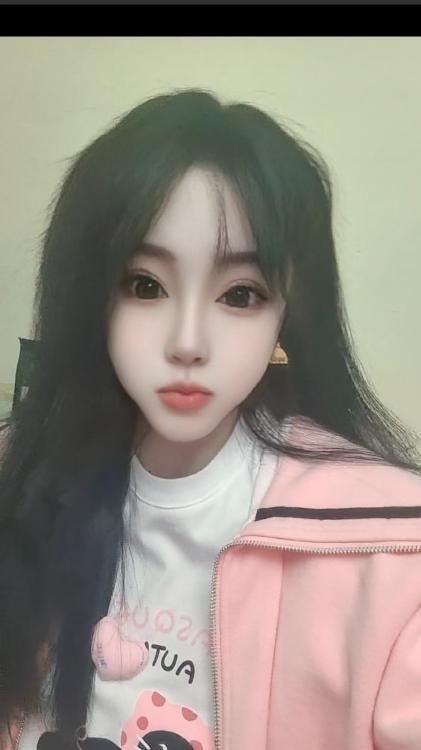 铁西颜值长腿美女