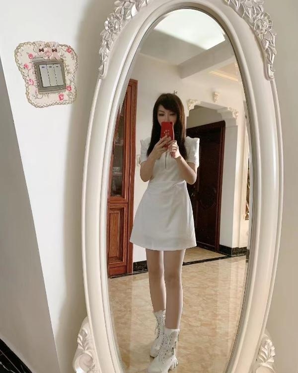 1米7长腿小姐姐