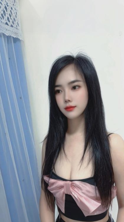 大长腿高挑静静