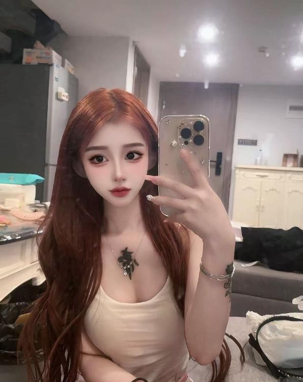 颜值嫩妹鬼鬼老师