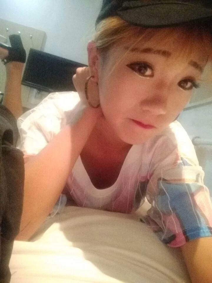 自己开发的嫩妹子